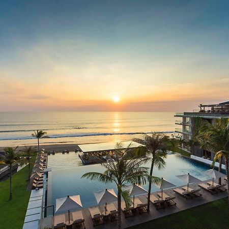 Hotel Alila Seminyak Esterno foto The Beachfront Resort