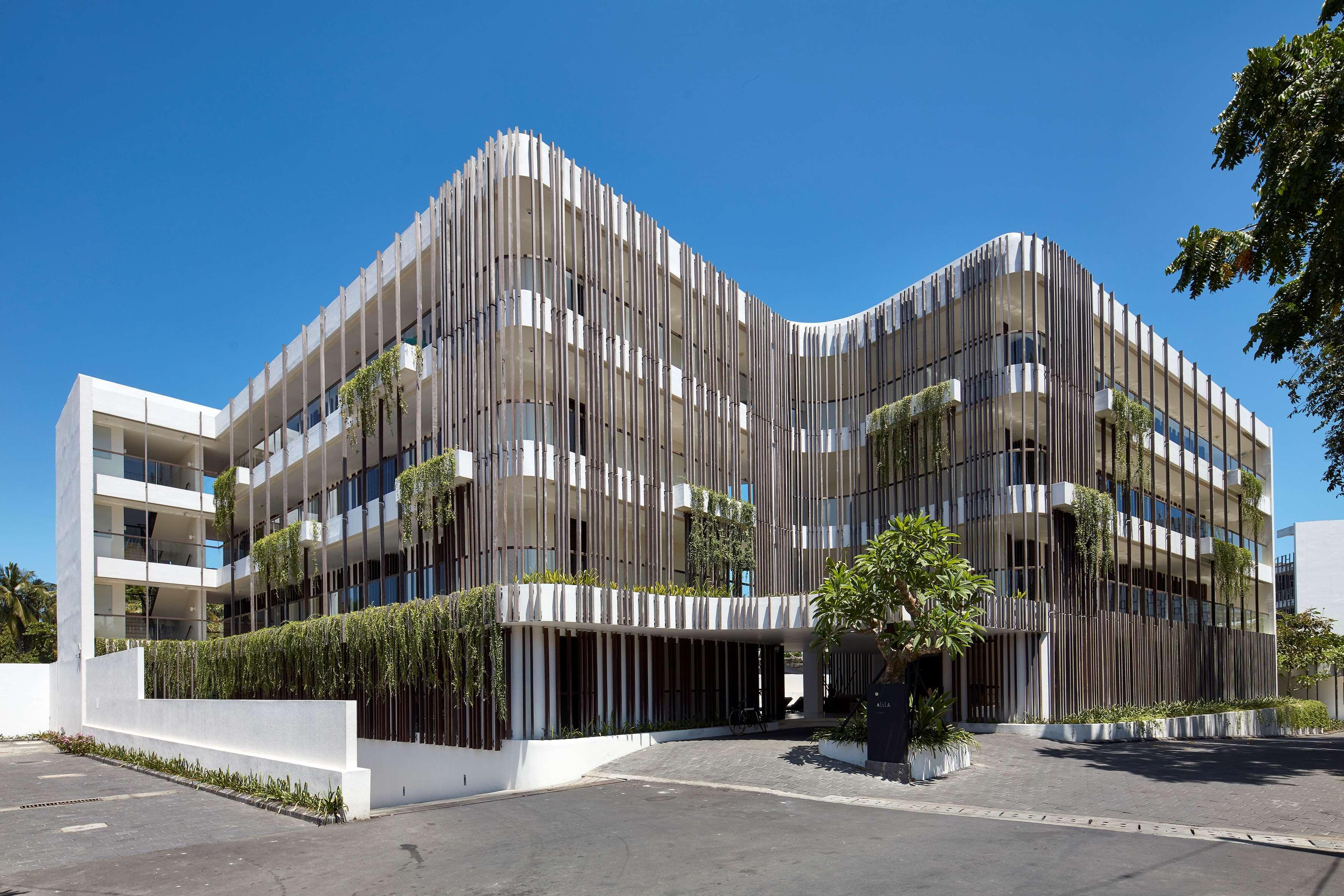 Hotel Alila Seminyak Esterno foto The new building of the University of New South Wales, built in 2011